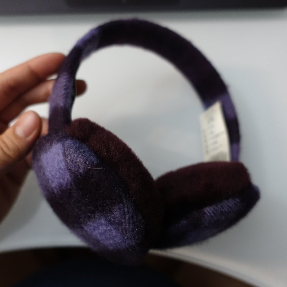 Burberry cashmere earmuffs